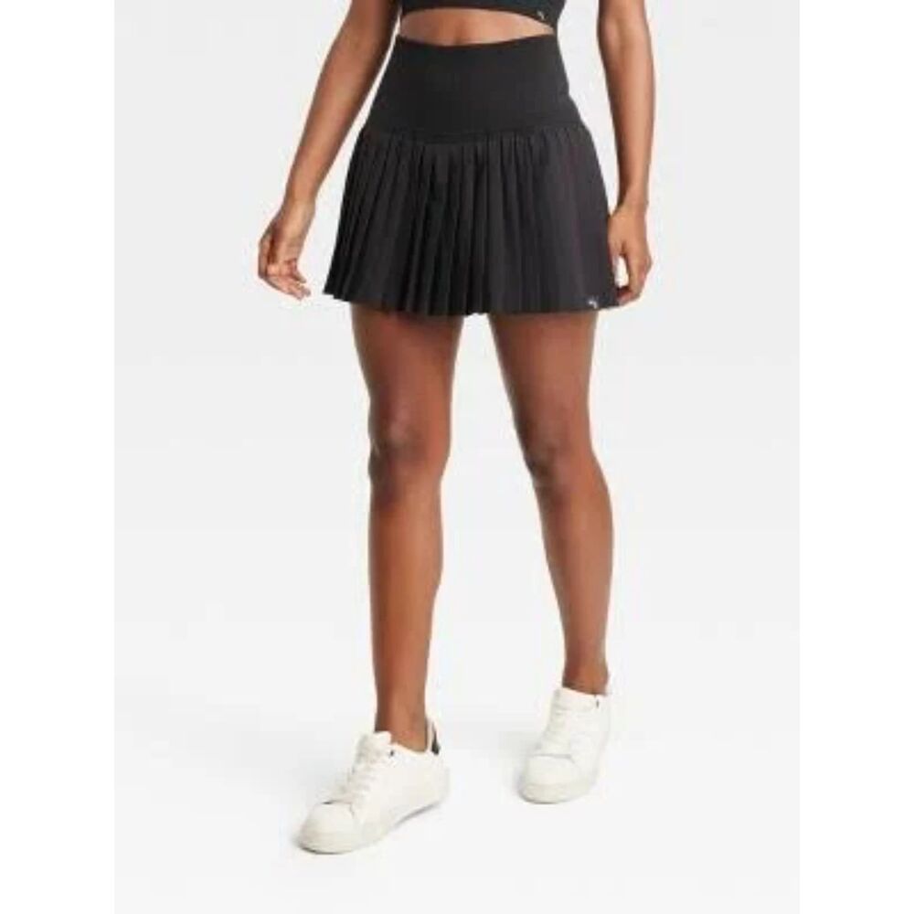 JoyLab Black Skater Mini Skirt – Pleated Athletic Style
